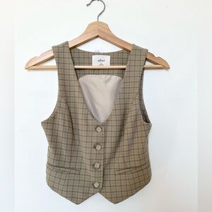 Wilfred Vest